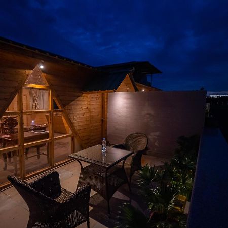 La Vita Nuova Resort Shaugaon Экстерьер фото