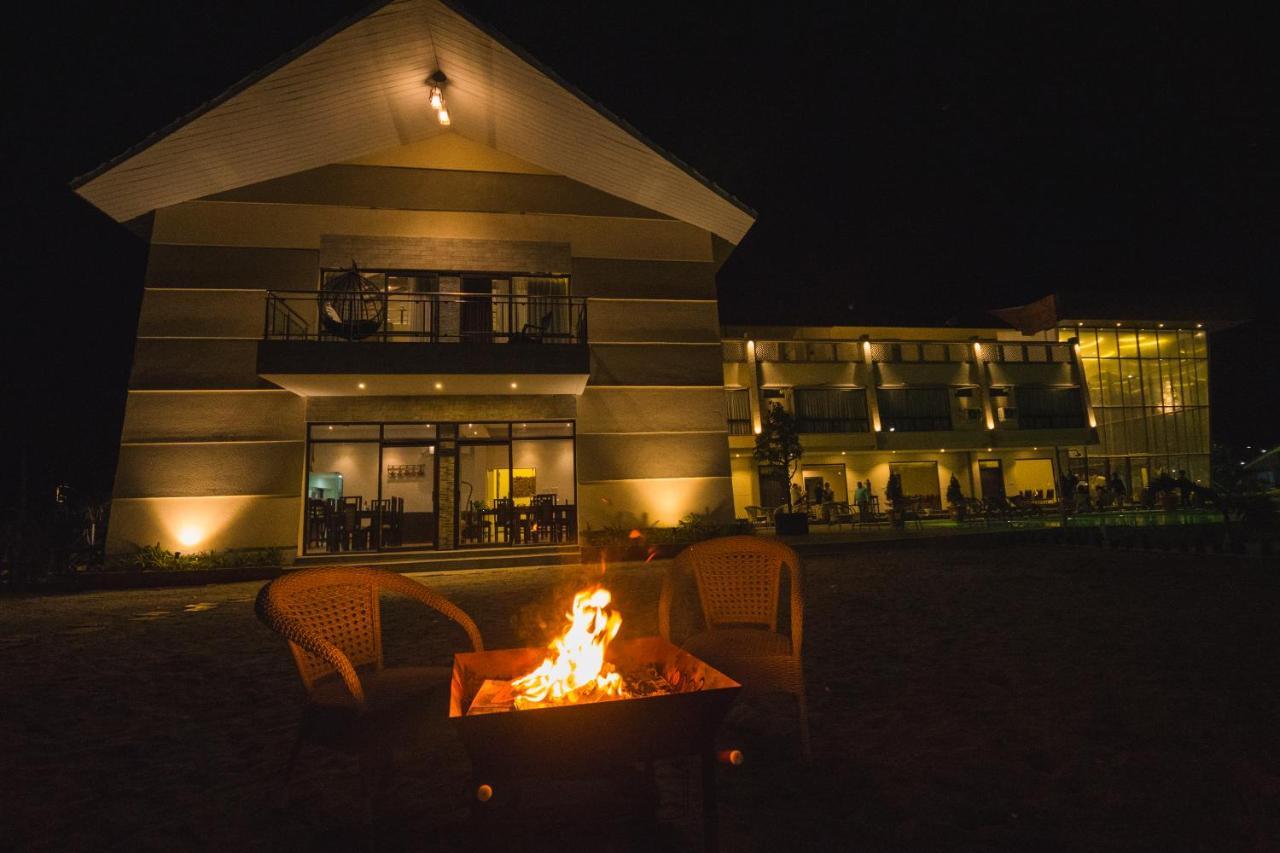 La Vita Nuova Resort Shaugaon Экстерьер фото