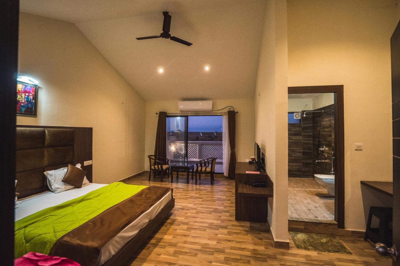 La Vita Nuova Resort Shaugaon Экстерьер фото