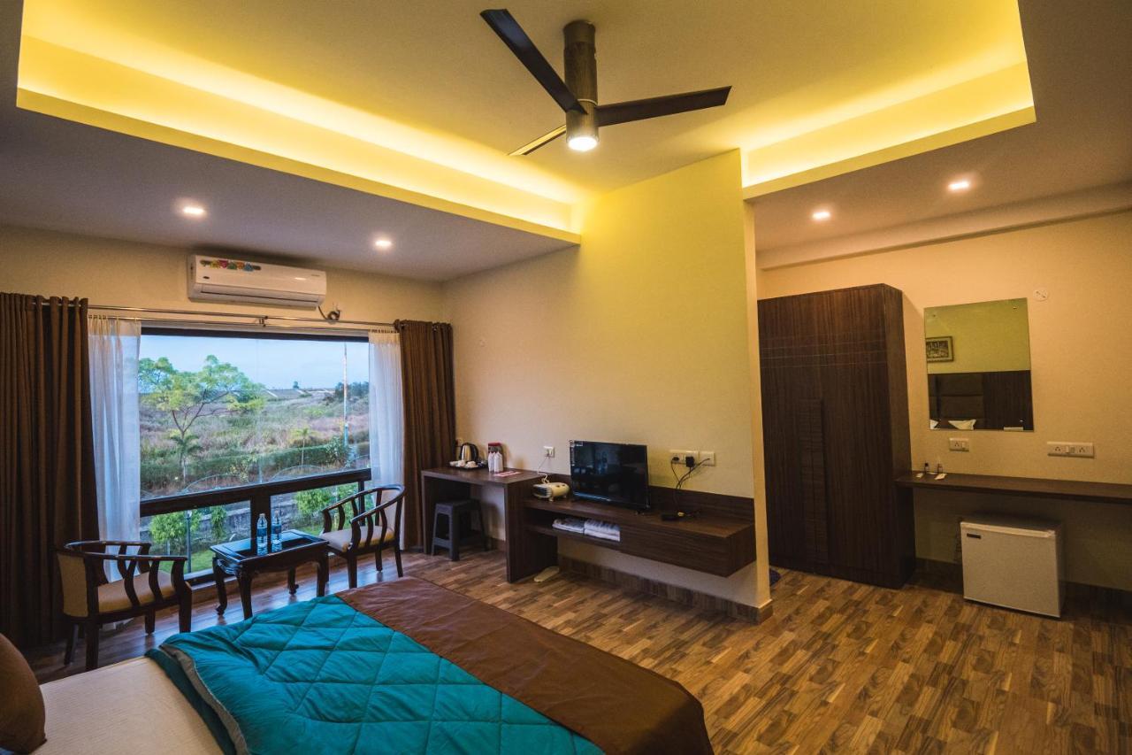 La Vita Nuova Resort Shaugaon Экстерьер фото