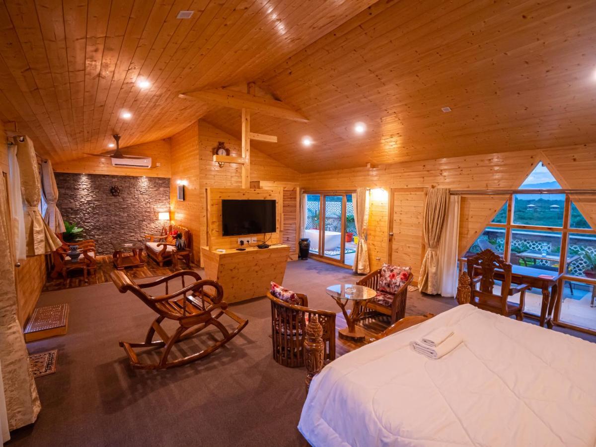 La Vita Nuova Resort Shaugaon Экстерьер фото